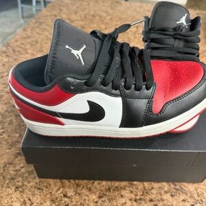 Jordan Athletic Shoes Red Black White